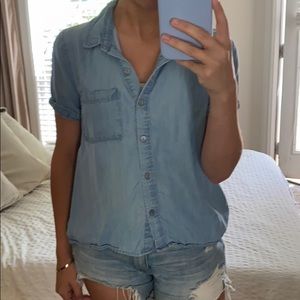 Chambray Short Sleeve Top